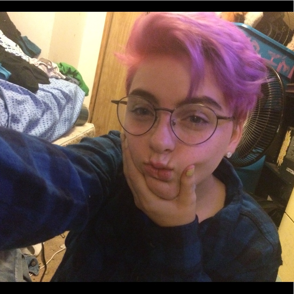 Meet your Posher, Emma